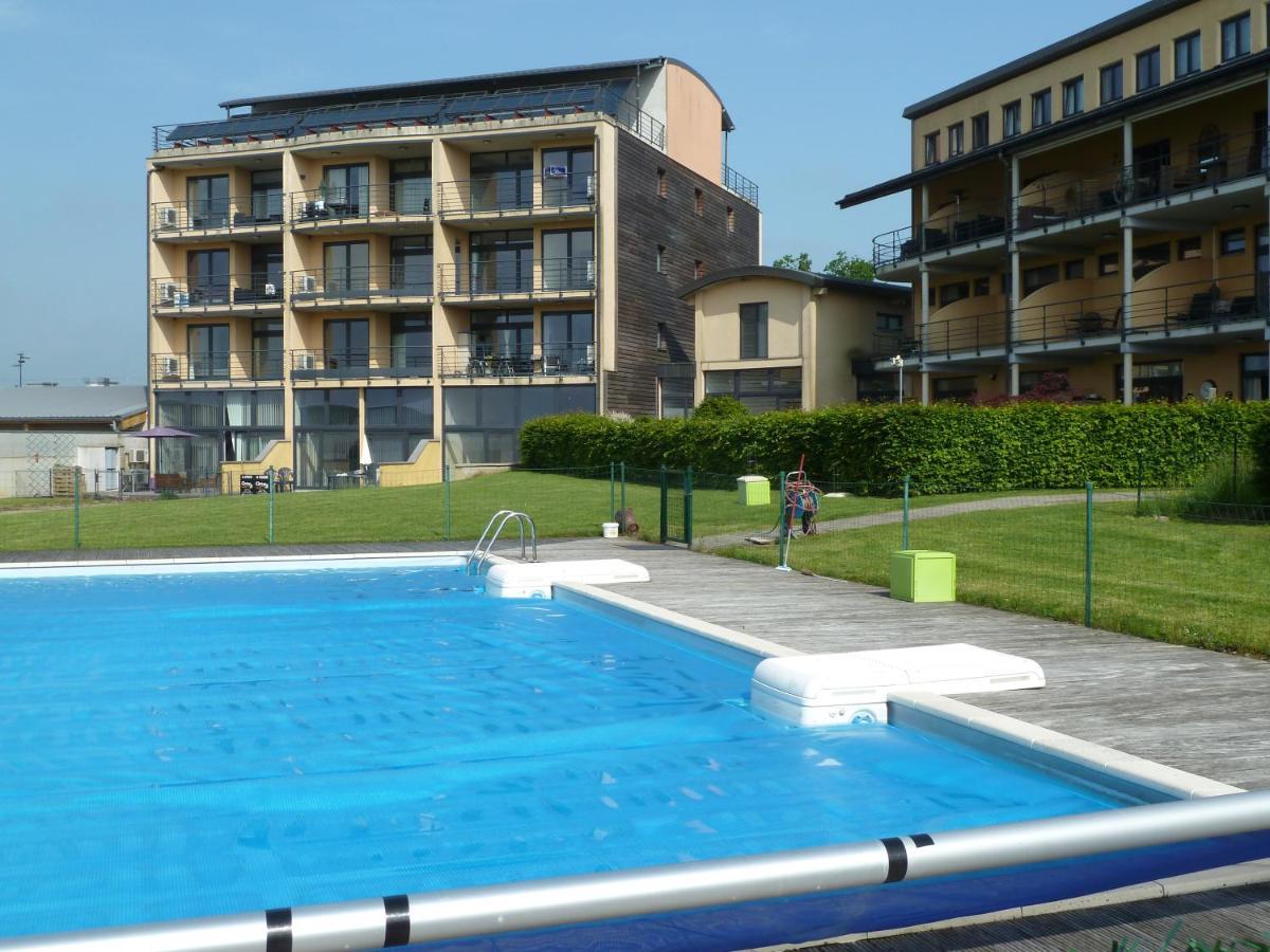 Lac De Eau D Heure Appartement C1 Famille Ranocha Duprez Badon Zewnętrze zdjęcie